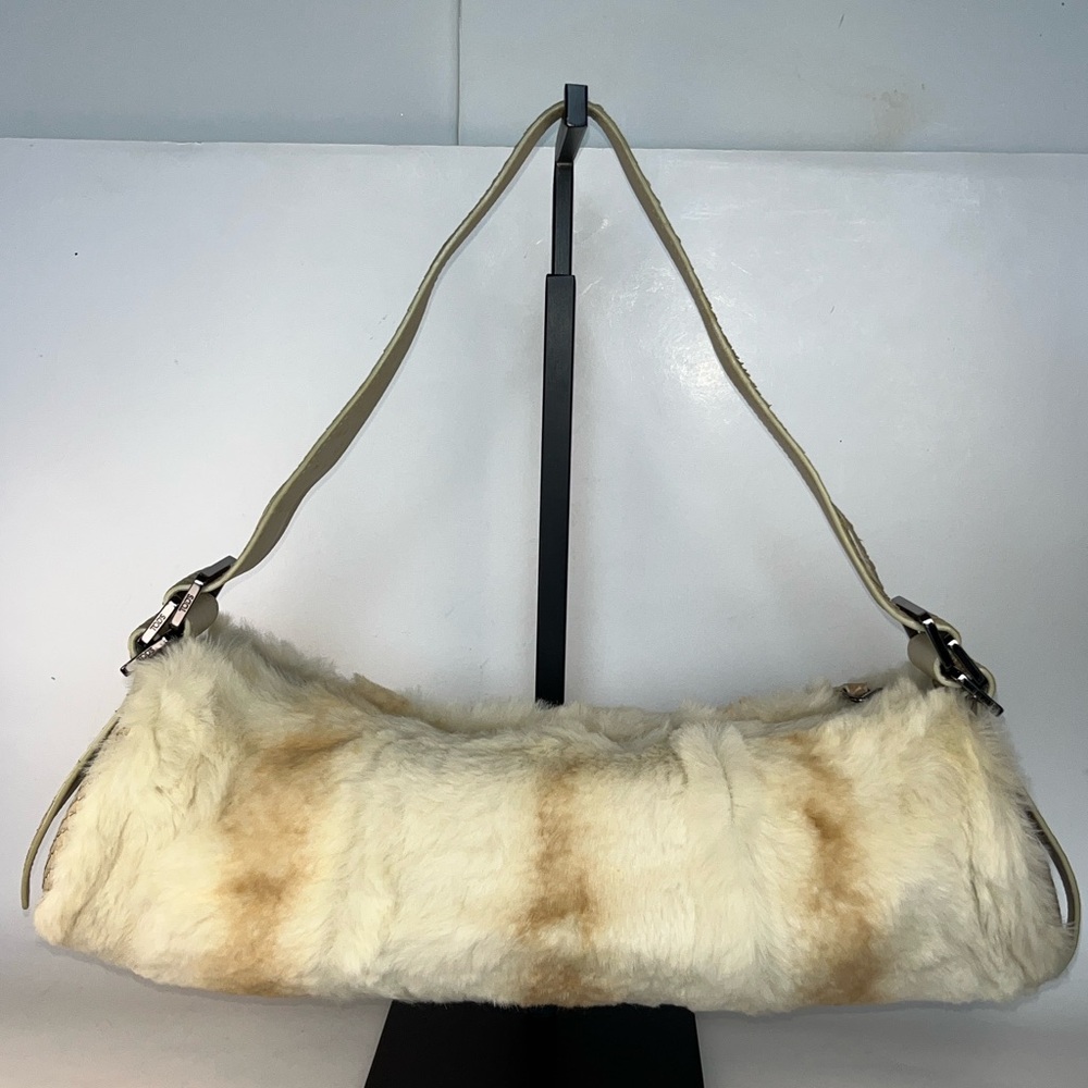 NWOT Vintage TOD’S ‘Bamboo’ Rabbit Fur/Python Leather Barrel Bag - Picture 4 of 17